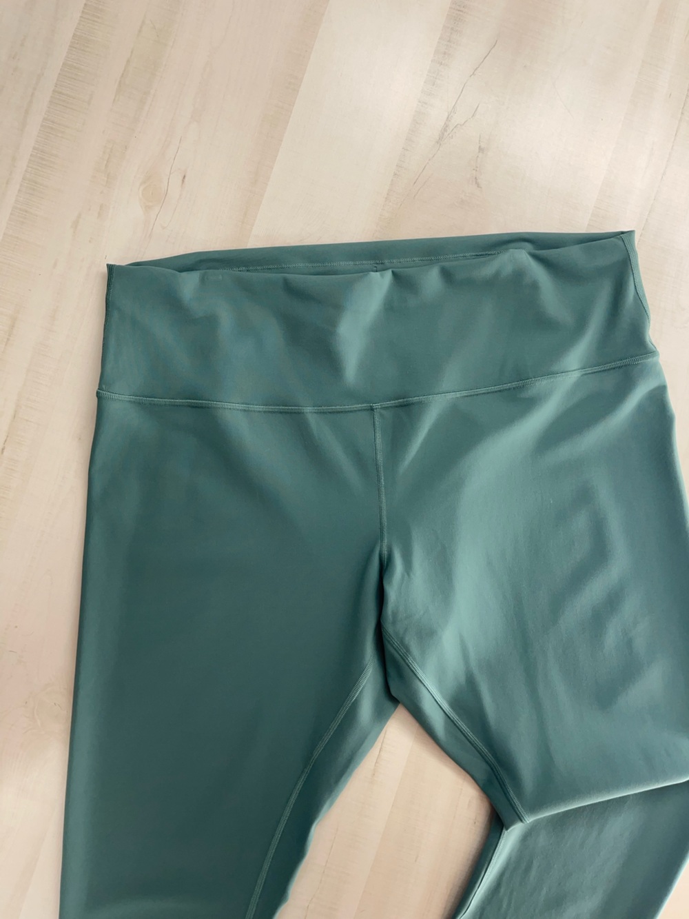 LULULEMON womens green align high rise crop stretch leggings workout lounge yoga - Picture 7 of 7